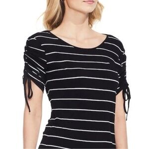 Vince Camuto | XL | Strechy Top
